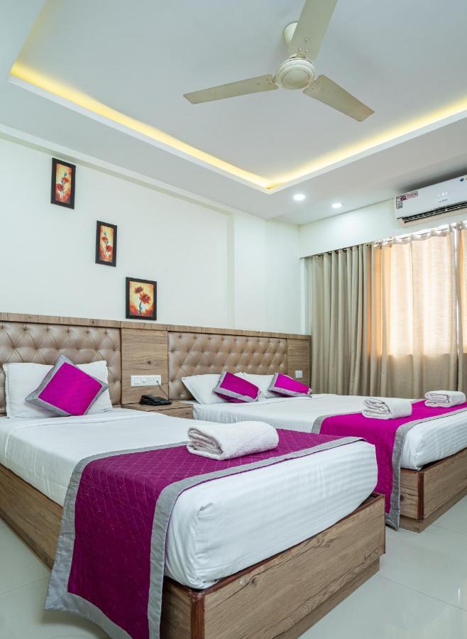 Nexstay Crystal Residency Kozhikode Bagian luar foto