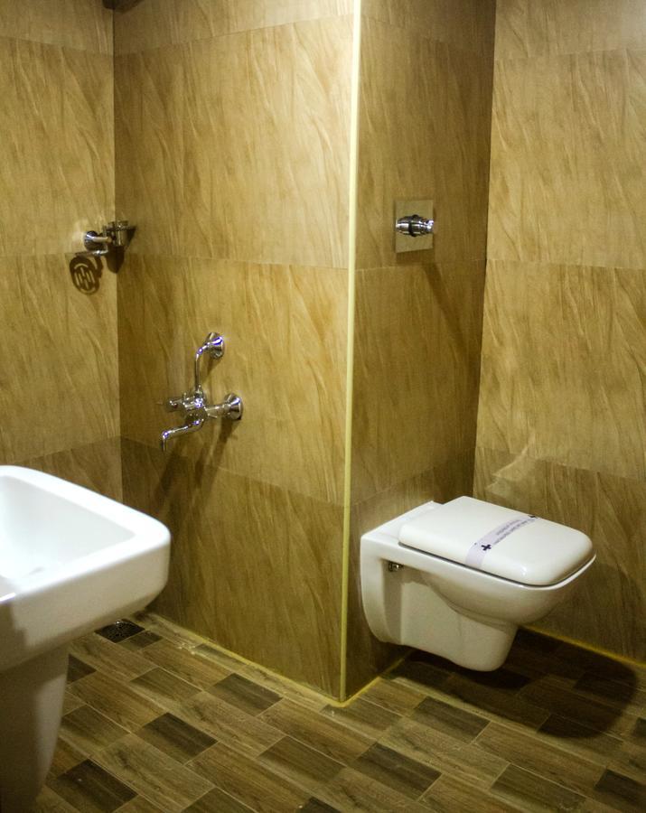 Nexstay Crystal Residency Kozhikode Bagian luar foto