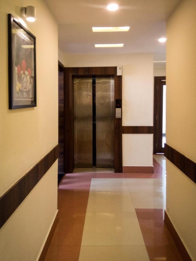 Nexstay Crystal Residency Kozhikode Bagian luar foto